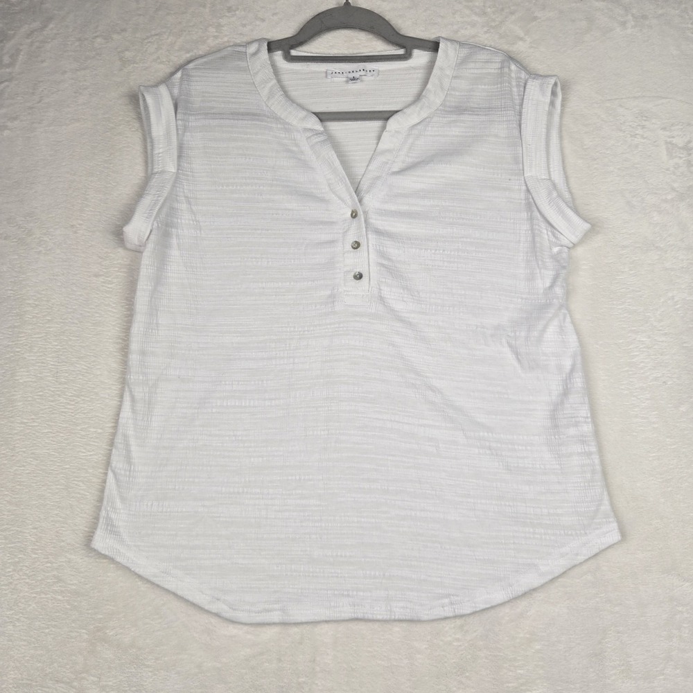 Jane + Delancey Women's White Short Sleeve Blouse Size S 1/4‎ Button Textured